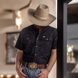 The Carson in Black Short Sleeve Snap