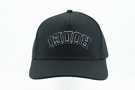 “Rodeo” Hat Black Out