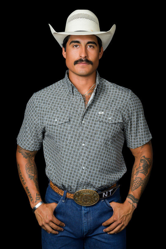 The Colton in Green - Short Sleeve Snap (FINAL SALE)