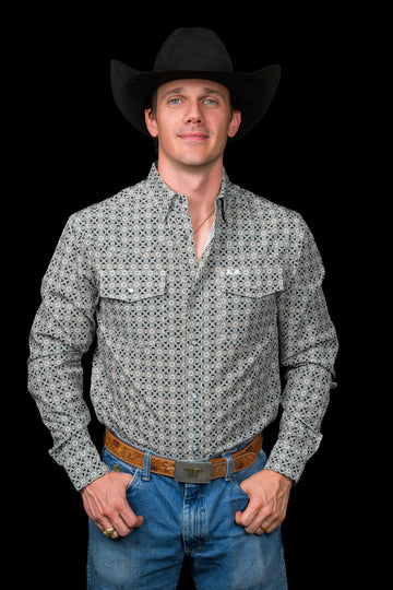 The Sullivan Long Sleeve Pearl Snap Shirt