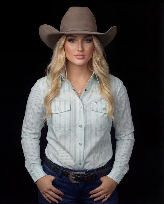 The Jackie in Green Women's Pearl Snap Long Sleeve Shirt